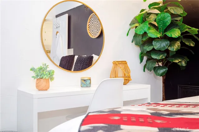 $410,000 | 579 East Victoria Court, Lake Arrowhead, CA 92352