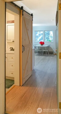 $495,000 | 220 Tanner Way, Unit 206, Snoqualmie Pass, WA 98068