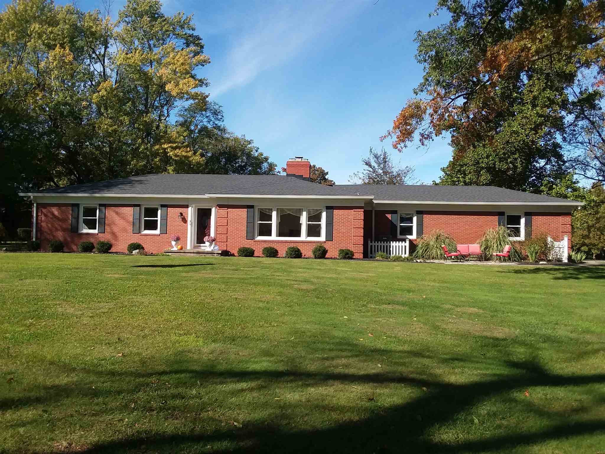 907 North Hawthorne Road Marion, IN 46952 - Photo 18 of 28 Gallery Image 18