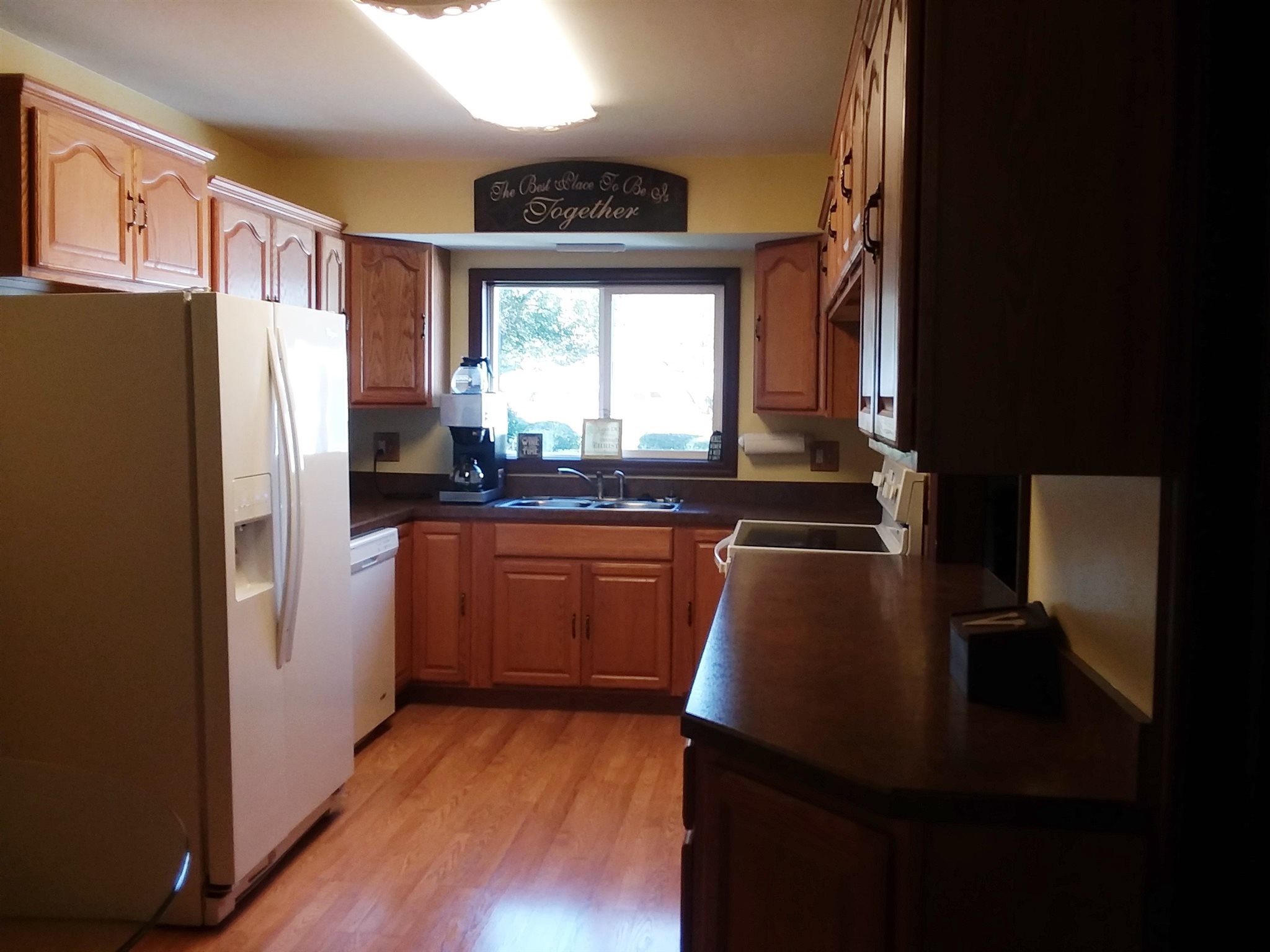 907 North Hawthorne Road Marion, IN 46952 - Photo 5 of 28 Gallery Image 5
