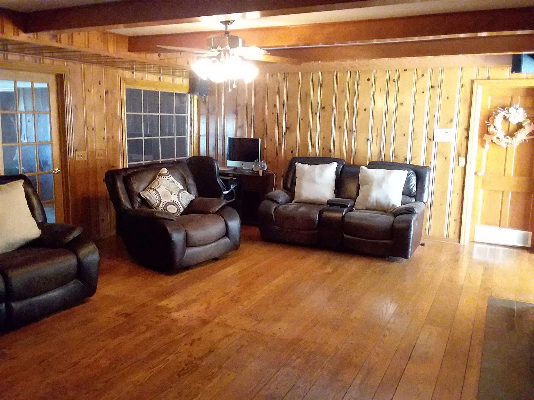 907 North Hawthorne Road Marion, IN 46952 - Photo 7 of 28 Gallery Image 7