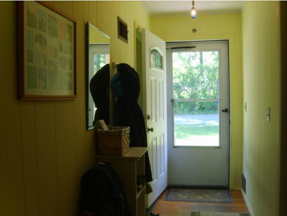 372 Sand Hill Road Castleton, VT 05735 - Photo 4 of 15