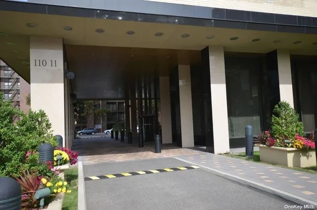 $749,000 | 110-11 Queens Boulevard, Unit 2H | Forest Hills