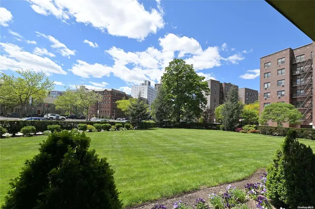 $749,000 | 110-11 Queens Boulevard, Unit 2H | Forest Hills