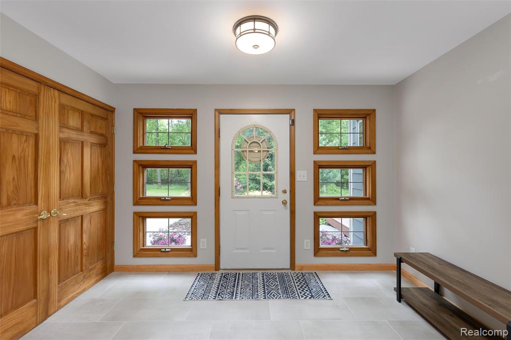 5490 Granger Road Oxford, MI 48371 - Photo 8 of 47 Gallery Image 8