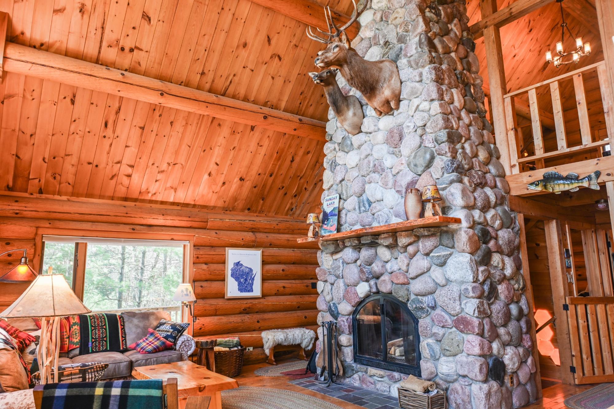 8901 Spies Road Minocqua, WI 54548 - Photo 5 of 46 Gallery Image 5