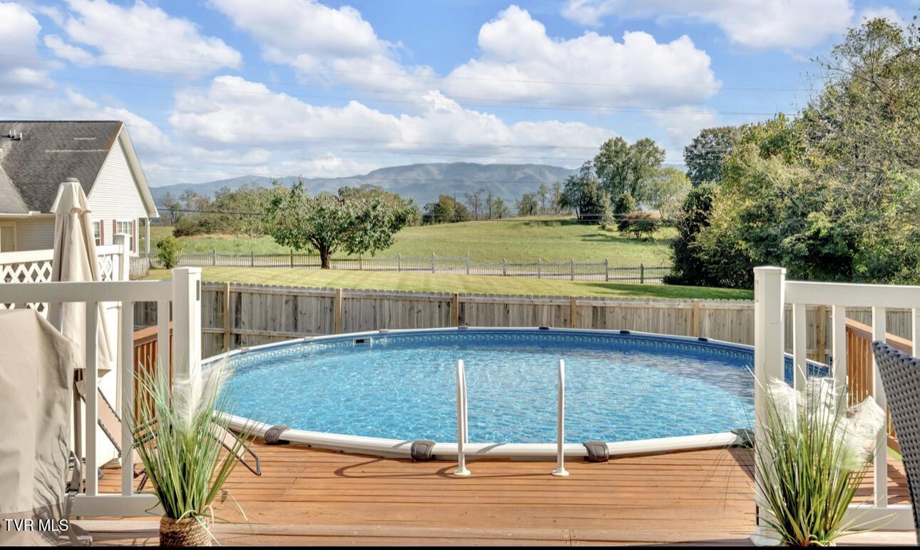 31 Colricia Drive Greeneville, TN 37745 - Photo 2 of 45 IMG_6338