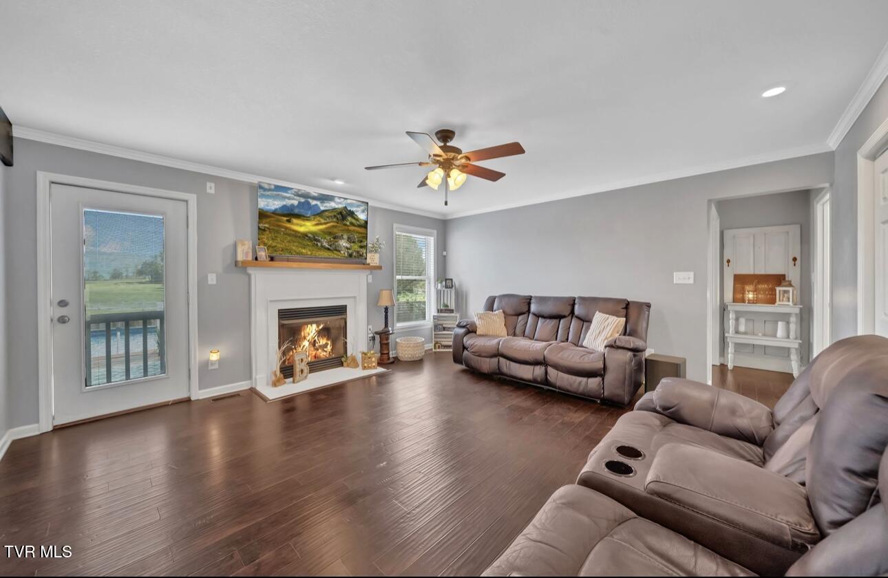 31 Colricia Drive Greeneville, TN 37745 - Photo 4 of 45 IMG_6341