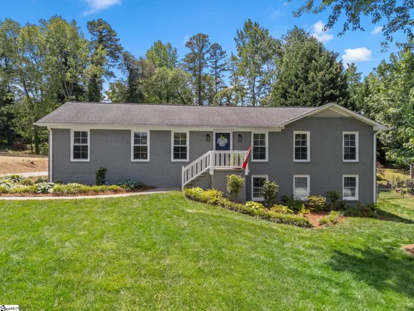 $424,900 | 108 Churchill Avenue, Greer, SC 29651