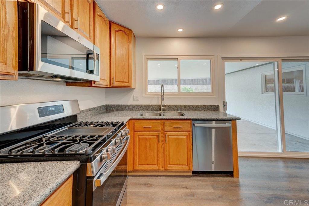 1803 Debra Lane Vista, CA 92084 - Photo 16 of 58