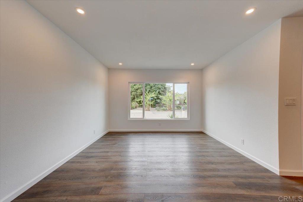 1803 Debra Lane Vista, CA 92084 - Photo 9 of 58