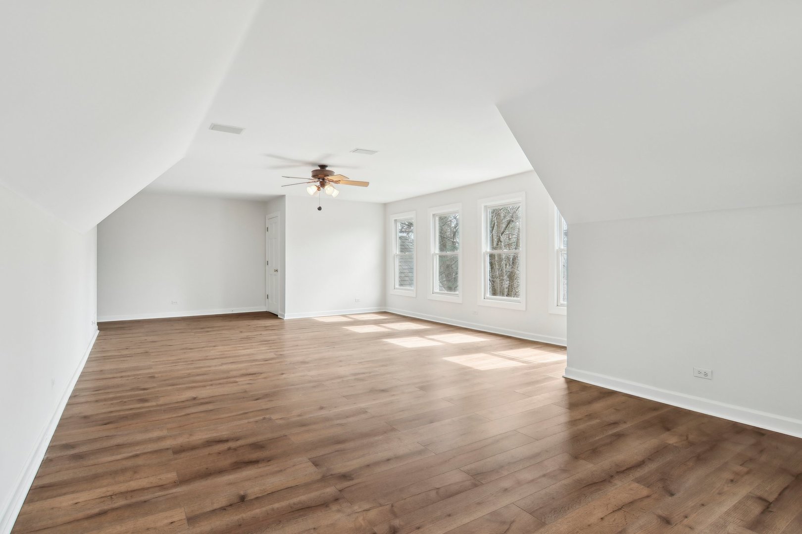 1005 Bridle Lane Cary, IL 60013 - Photo 41 of 64 wooden floor in an empty room
