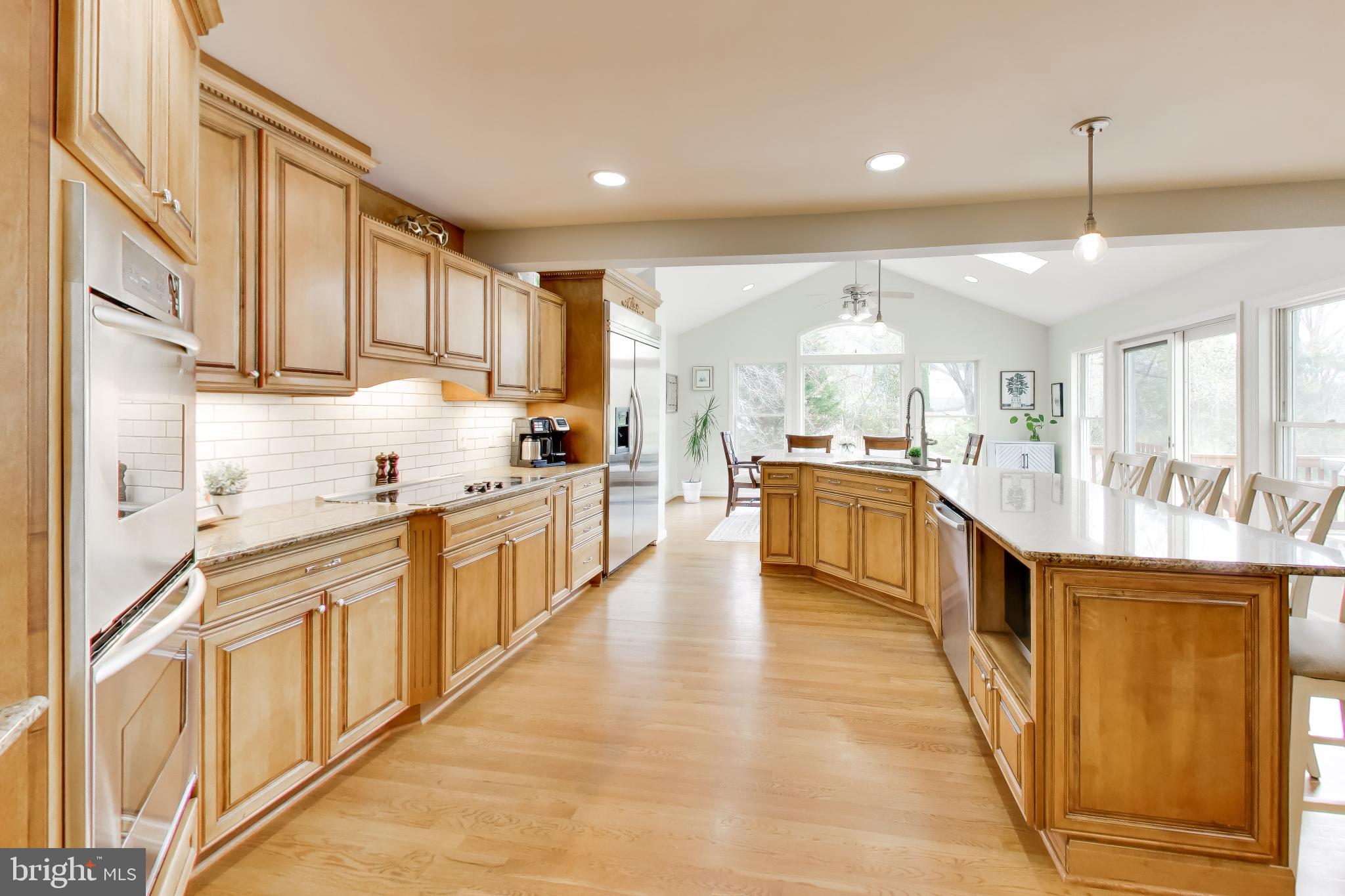 3137 Hunt Road Oakton, VA 22124 - Photo 13 of 93 Gourmet Kitchen with Adjacent Breakfast Room