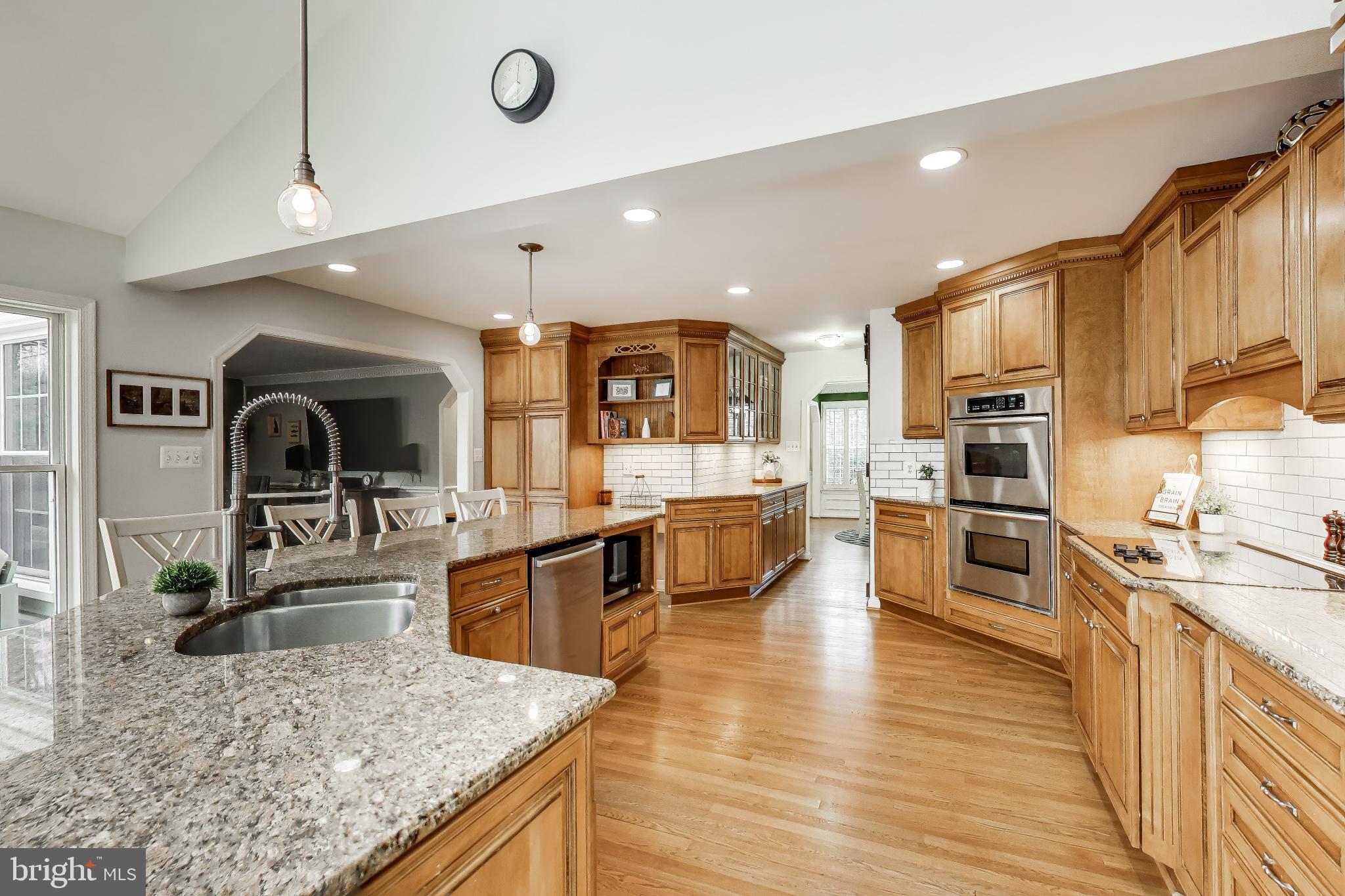 3137 Hunt Road Oakton, VA 22124 - Photo 16 of 93 Kitchen has Stainless Steel Appliances