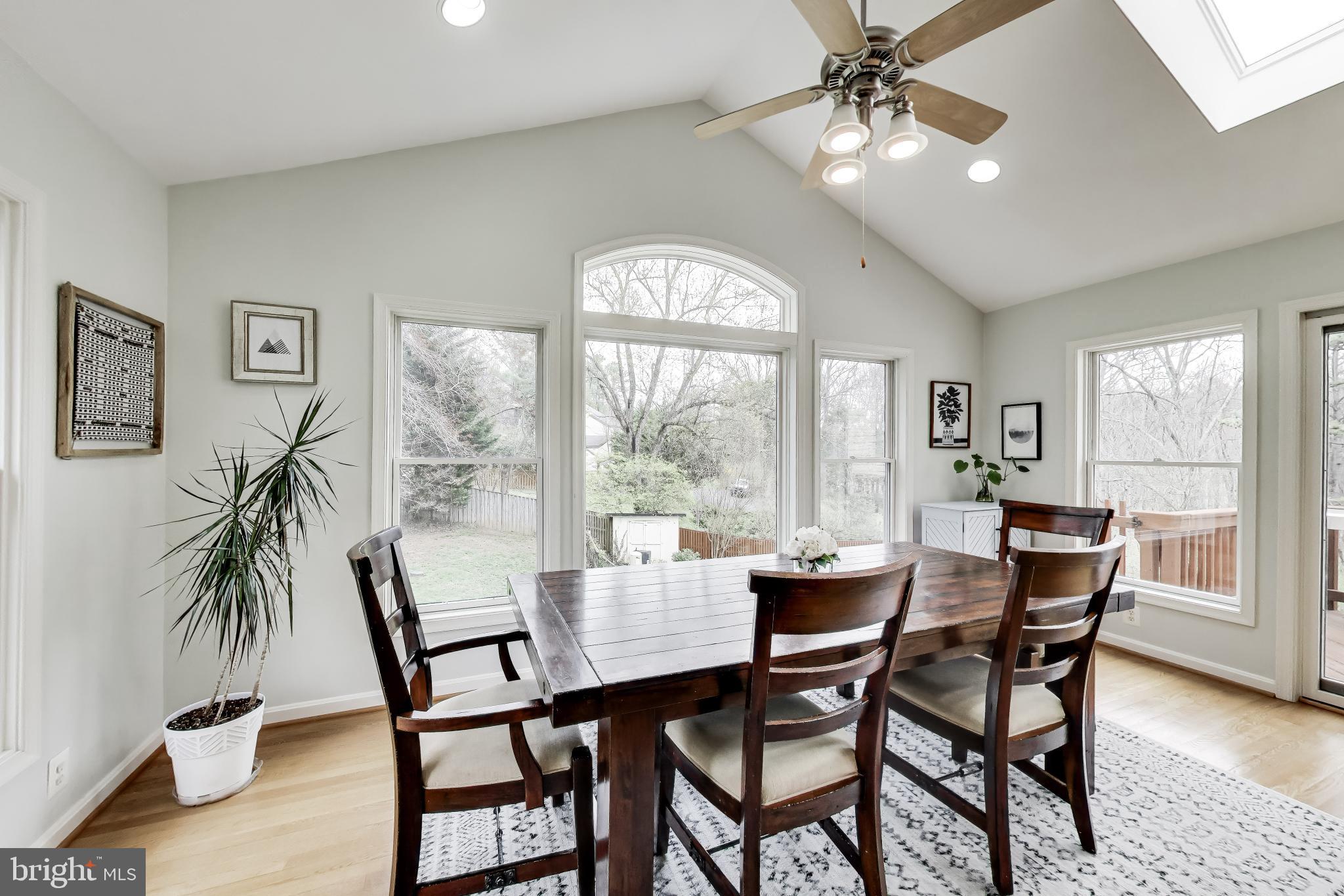 3137 Hunt Road Oakton, VA 22124 - Photo 21 of 93 Breakfast Room with Sliding Glass Door to Deck