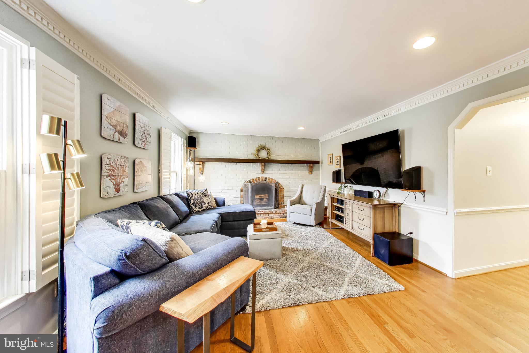 3137 Hunt Road Oakton, VA 22124 - Photo 24 of 93 Family Room Connected to the Kitchen