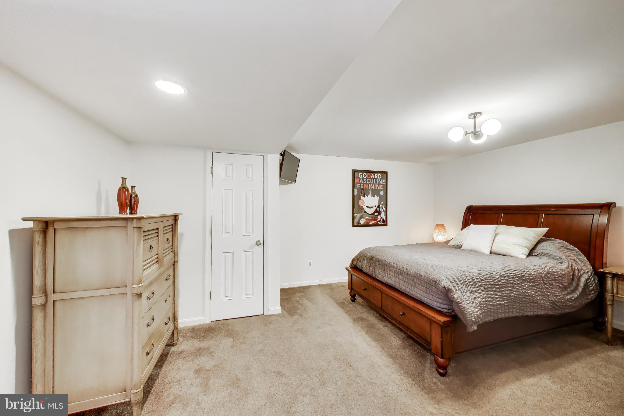 3137 Hunt Road Oakton, VA 22124 - Photo 54 of 93 Lower Level Den