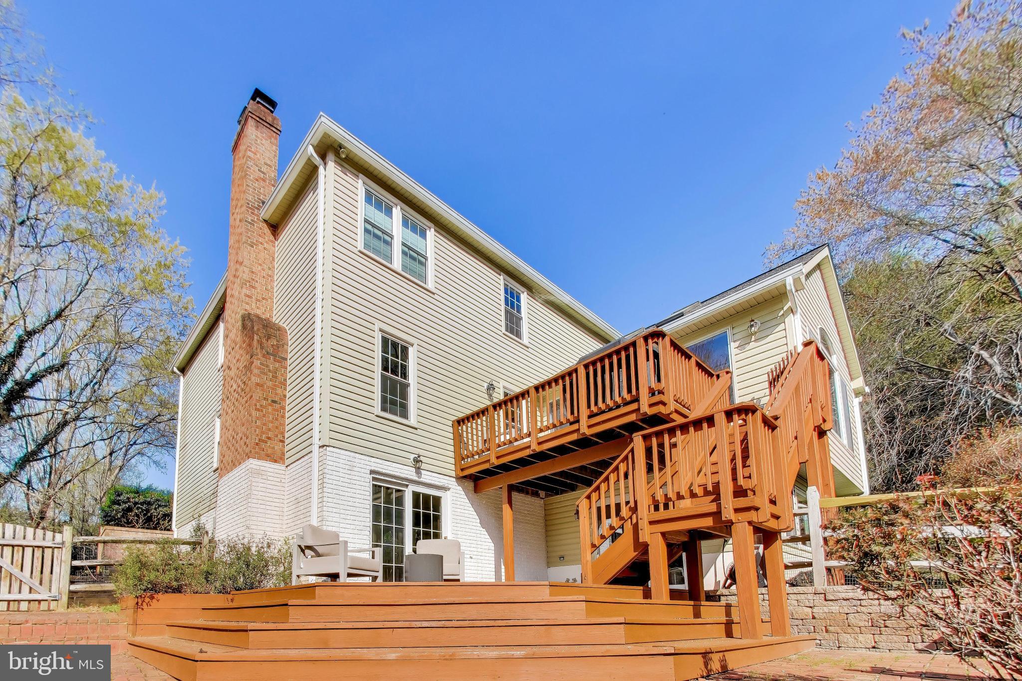 3137 Hunt Road Oakton, VA 22124 - Photo 63 of 93 Rear of Home/Deck