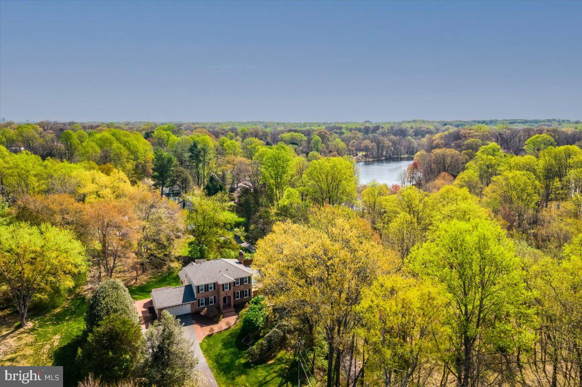 3137 Hunt Road Oakton, VA 22124 - Photo 86 of 93 Front Exterior Aerial View