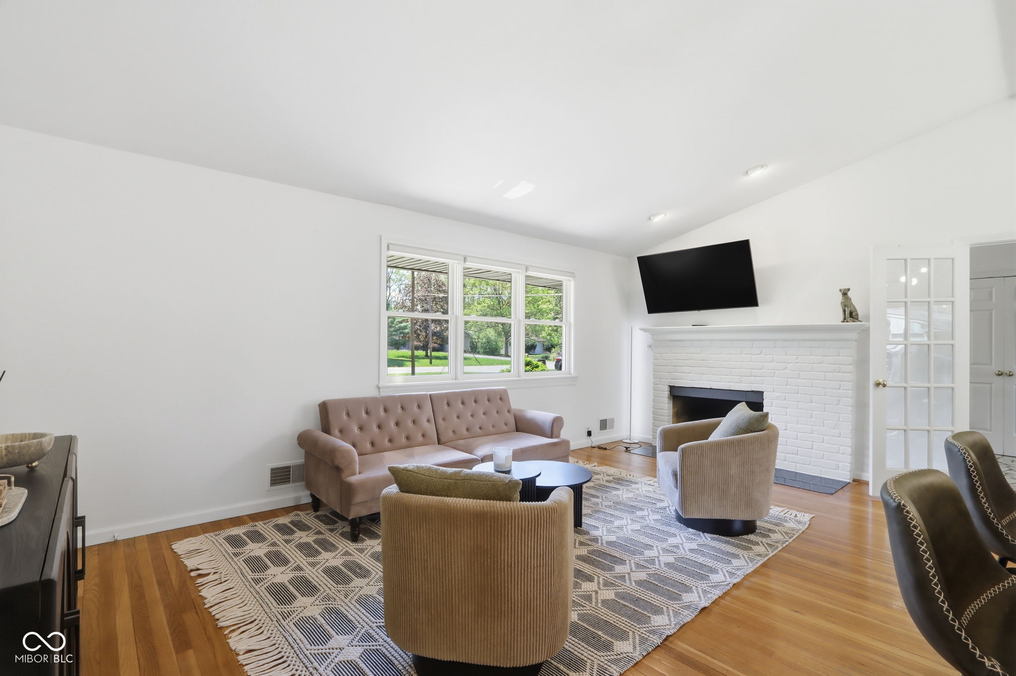 7720 Dean Road Indianapolis, IN 46240 - Photo 14 of 48 Gallery Image 14
