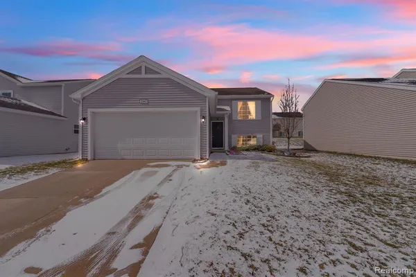 $310,000 | 2867 West Fork River Drive, Fowlerville, MI 48836