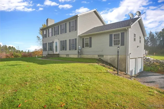 $589,900 | 8835 Center Street, Colden, NY 14080