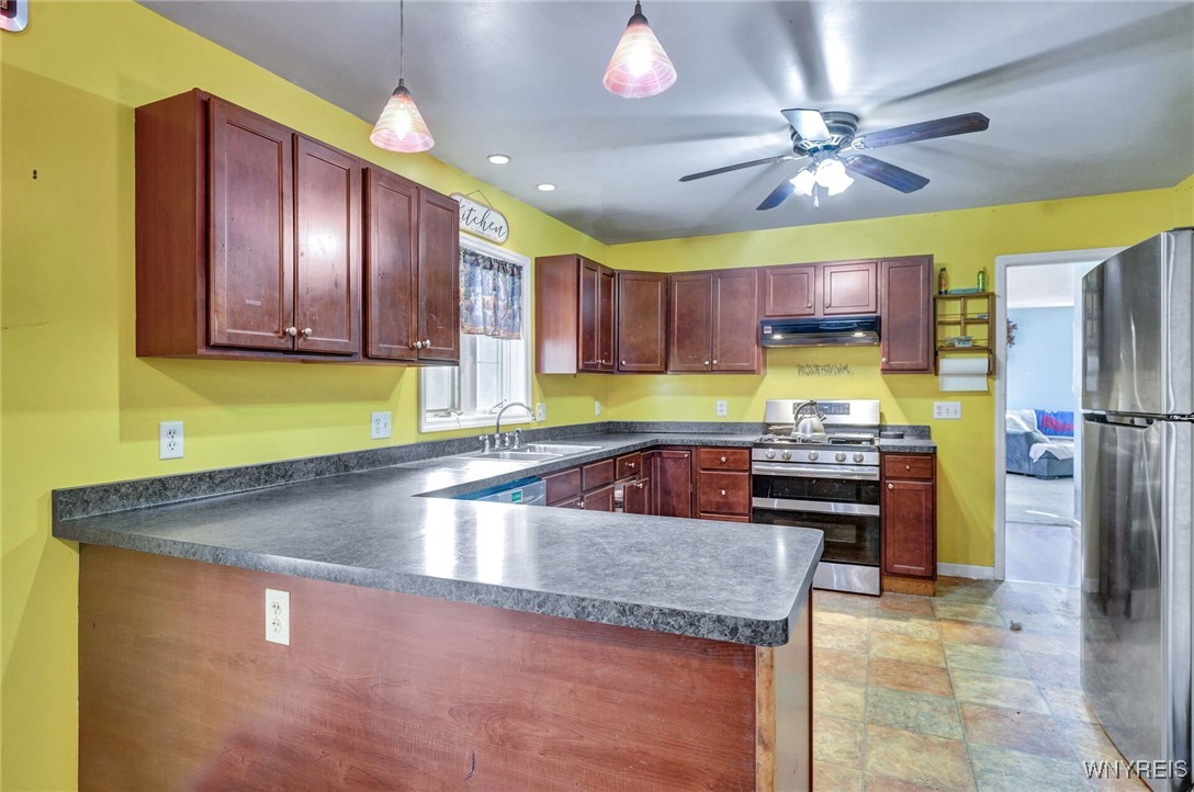 8835 Center Street Colden, NY 14080 - Photo 5 of 37