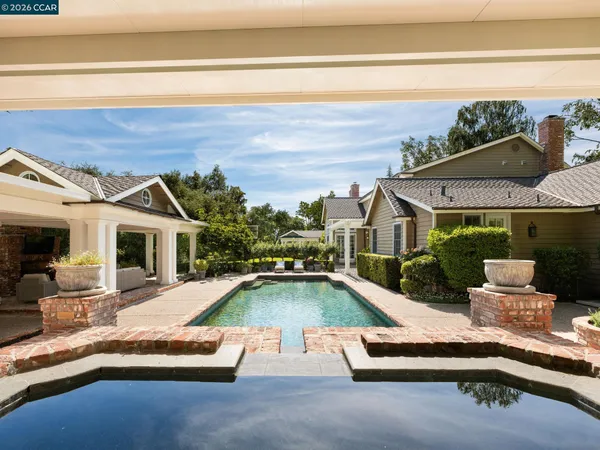 $5,458,800 | 295 Barrington Lane, Alamo, CA 94507