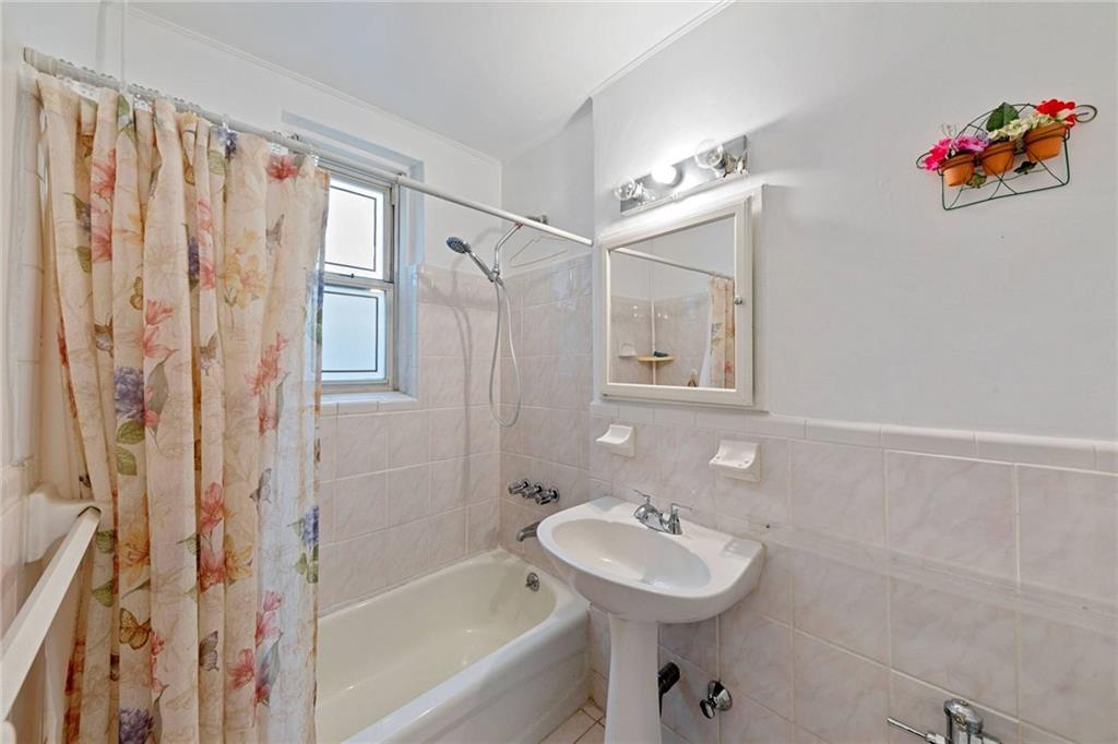 9801 Shore Road, Unit 1D Brooklyn, NY 11209 - Photo 9 of 20 Gallery Image 9