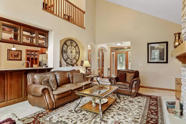 $1,049,000 | 241 Starrwood, Hudson, WI 54016
