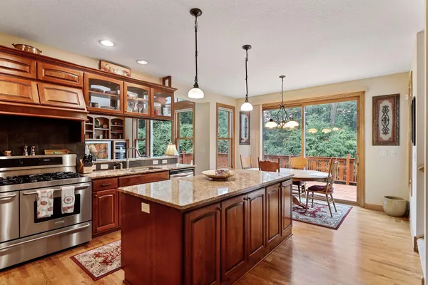 $1,049,000 | 241 Starrwood, Hudson, WI 54016