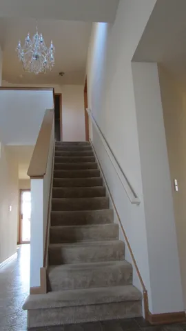 $389,000 | 21401 Prestwick Drive, Crest Hill, IL 60403