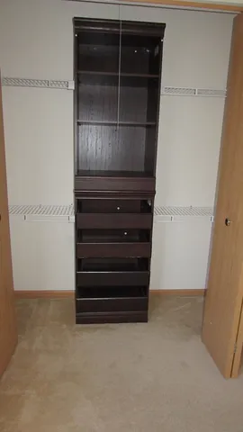 $389,000 | 21401 Prestwick Drive, Crest Hill, IL 60403