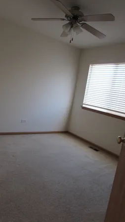 $384,900 | 21401 Prestwick Drive, Crest Hill, IL 60403