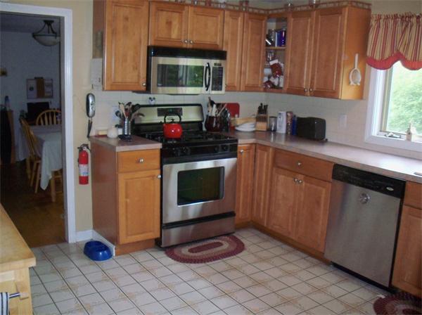 69 Maple Road Tewksbury, MA 01876 - Photo 10 of 21 Gallery Image 10