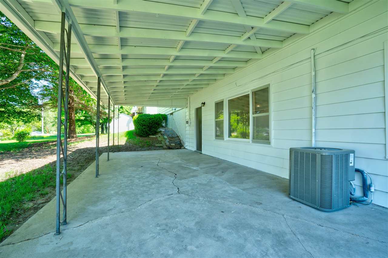835 3rd Place Kalona, IA 52247 - Photo 29 of 30 Gallery Image 29