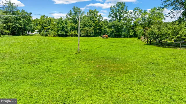 $775,000 | 9467 Old Waterloo Road, Warrenton, VA 20186