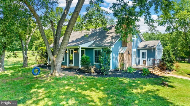 $775,000 | 9467 Old Waterloo Road, Warrenton, VA 20186