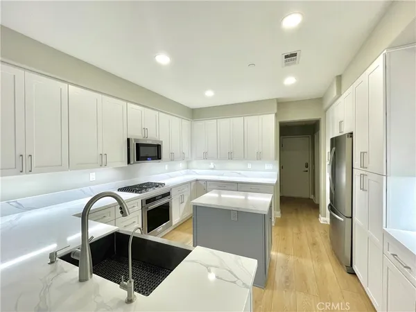 $5,300 | 21 Corte Loarre, San Clemente, CA 92673