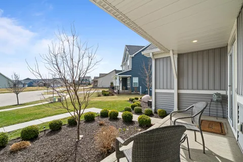 $1,195,000 | 1740 Cobblestone Ct Lake, Lake Geneva, WI 53147