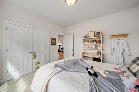 $1,195,000 | 1740 Cobblestone Ct Lake, Lake Geneva, WI 53147