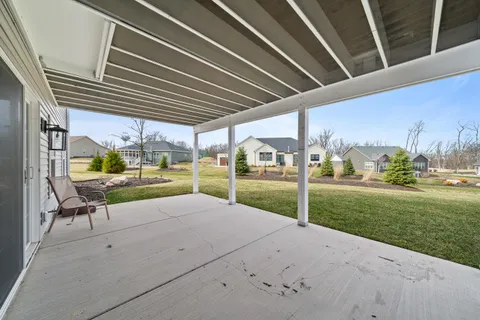 $1,195,000 | 1740 Cobblestone Ct Lake, Lake Geneva, WI 53147