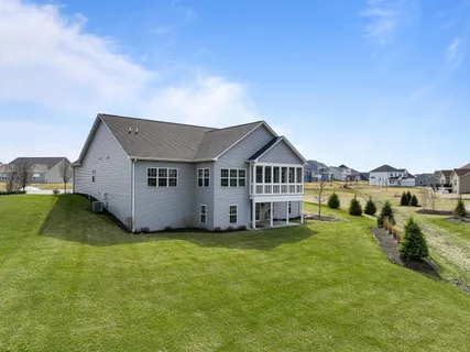 $1,195,000 | 1740 Cobblestone Ct Lake, Lake Geneva, WI 53147