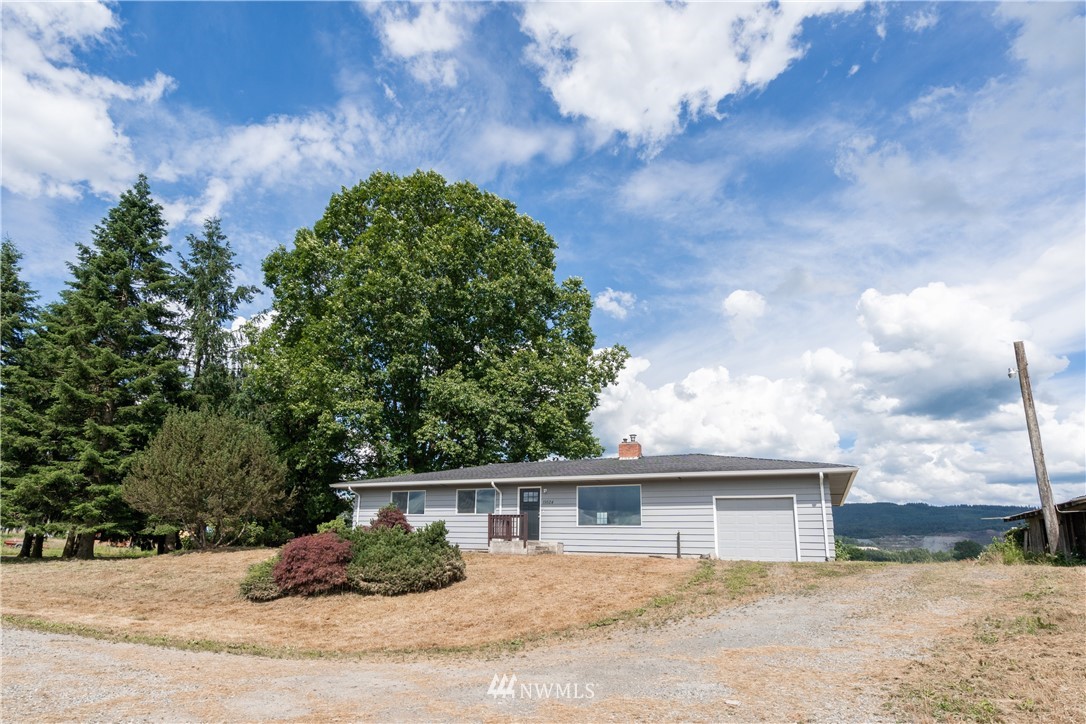 19524 Tualco Road Monroe, WA 98272 - Photo 2 of 25