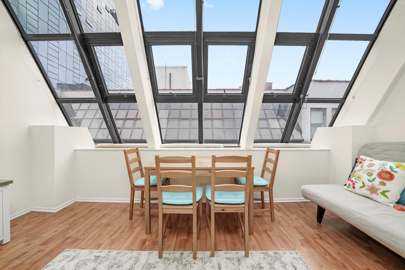 780 South Federal Street, Unit 1202 Chicago, IL 60605 - Photo 3 of 11