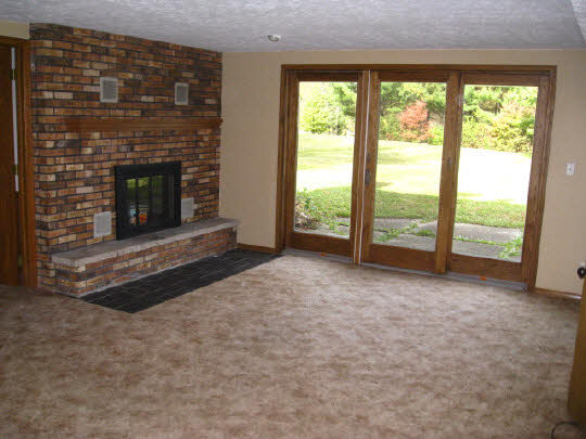 4915 Steward Road Rockford, IL 61101 - Photo 9 of 11 Gallery Image 9