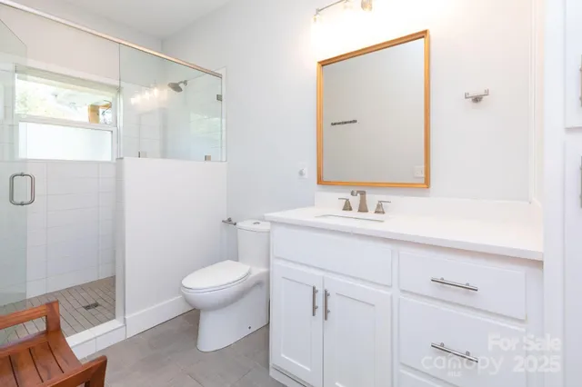 $775,000 | 27 Ruslan Dr., Asheville, NC 28806