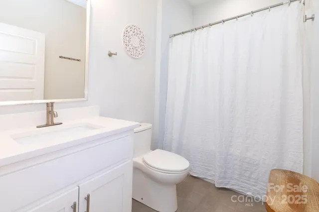 $775,000 | 27 Ruslan Dr., Asheville, NC 28806