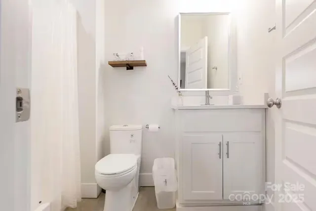 $775,000 | 27 Ruslan Dr., Asheville, NC 28806