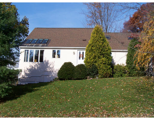 1 Cheyenne Road Worcester, MA 01606 - Photo 3 of 16 Gallery Image 3